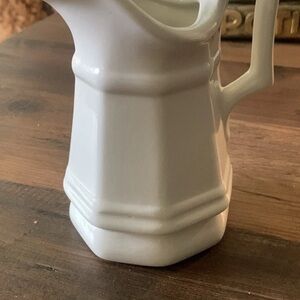 Elegant White Ceramic Coffee Pitcher